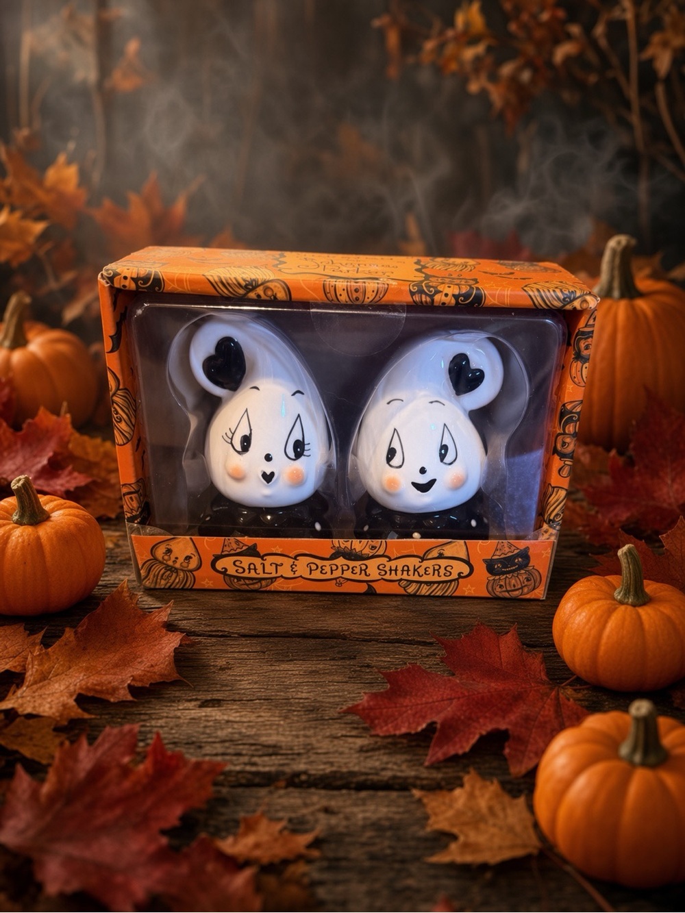 Johanna Parker Ghost Salt & Pepper Shaker Set -Halloween Decor
